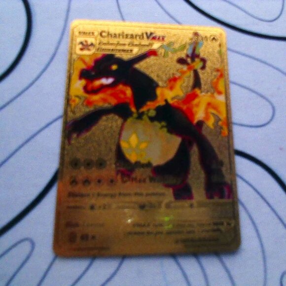 Charizard Vmax Golden - Picture 1 of 4